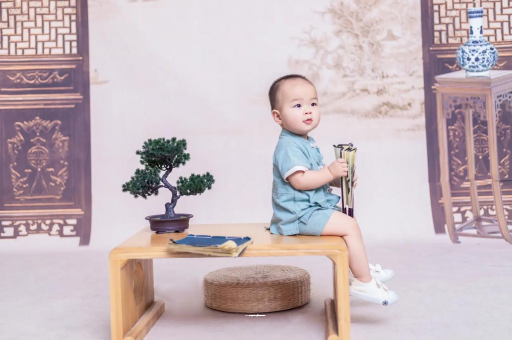 阿里怀孕初期小腹闷闷的